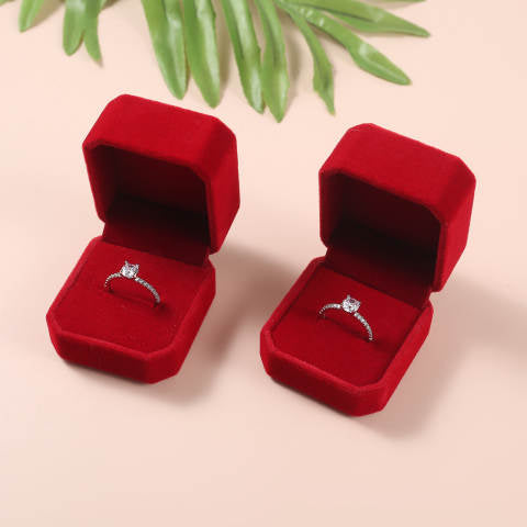 Red Velvet Ring Box